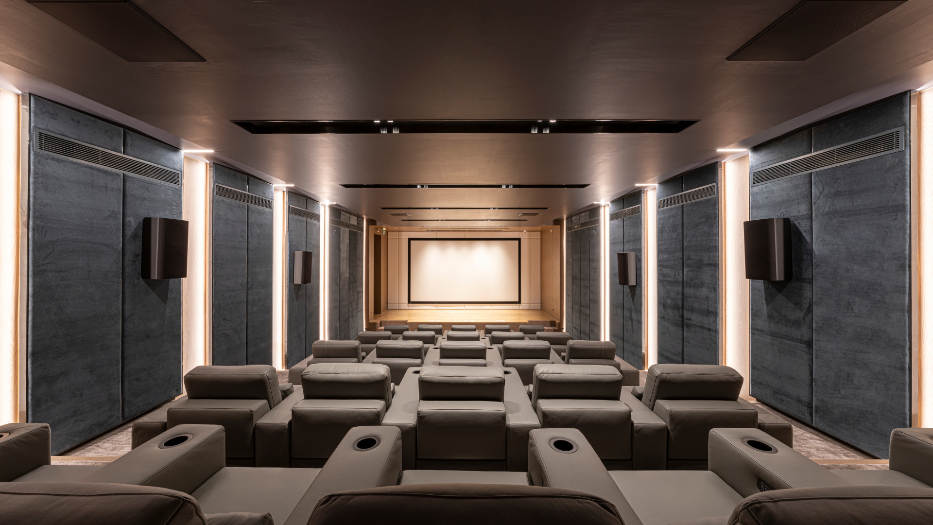 Gallery 9