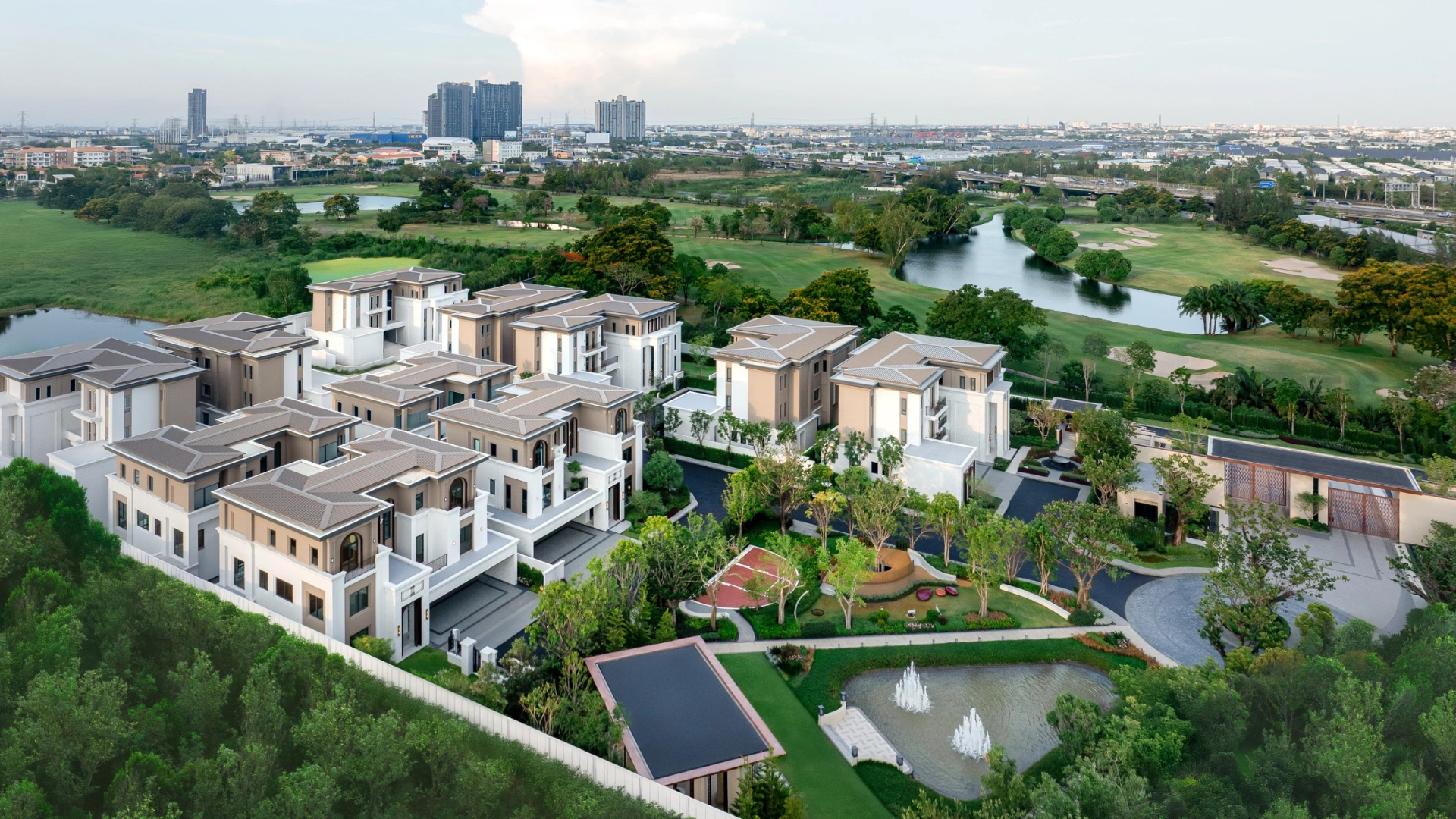 Ultra-Private Living With a Golf-Course Edge