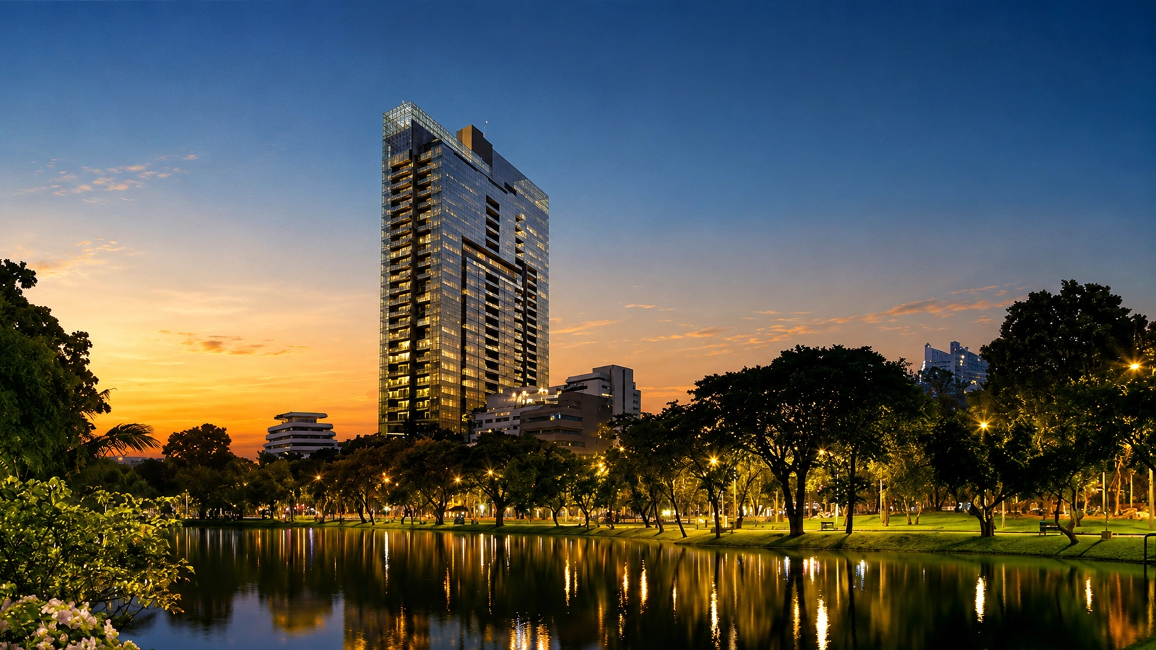 Iconic Freehold Architecture & Unobstructed Park Views